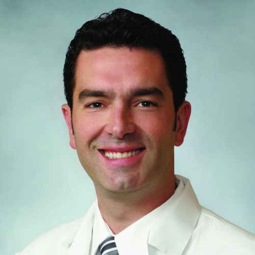 Ernesto DaSilva, MD practices Internal Medicine and Primary Care (adults) in Lynn